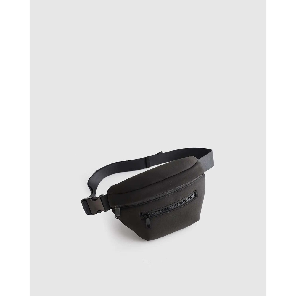Quince Black Pebble Leather Belt Bag Crossbody Fanny Pack NWT